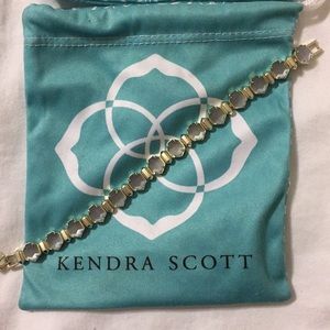Kendra Scott Jewelry - Kendra Scott Color Bar set Tammy & Tara Kendra Scott Jewelry - Kendra Scott Color Bar set Tammy & Tara